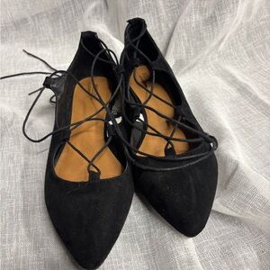 Mossimo womens' black kady pointy toe flats Size 6